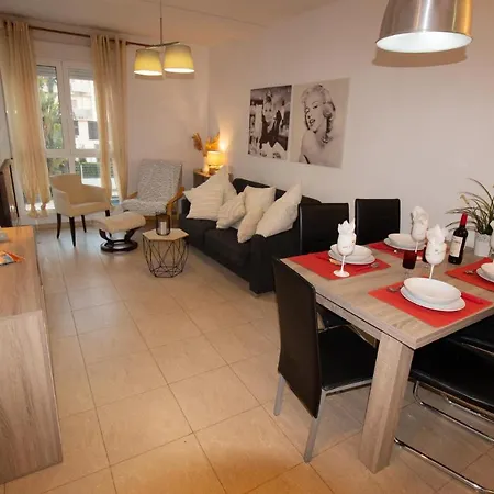 Lovely In With Wifi Apartment